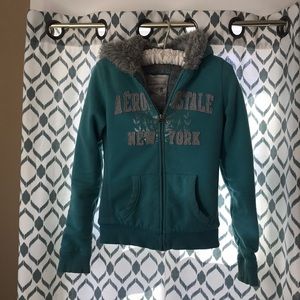 Aeropostale faux fur lined jacket size medium